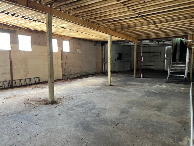 562 King St, Jacksonville, FL à louer - Photo de l’immeuble – Image 2 sur 4
