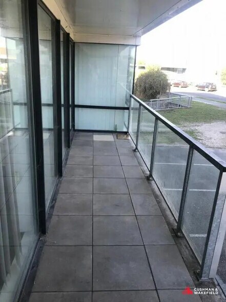 Bureau dans Mérignac à louer - Photo de l’immeuble – Image 3 sur 9