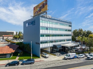 Plus de détails pour 18345 Ventura Blvd, Tarzana, CA - Différents types d’espaces à louer