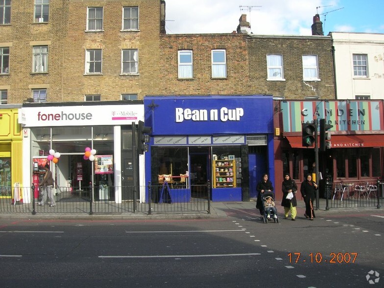 104 Camden High St, Londres à louer - Photo de l’immeuble – Image 1 sur 5