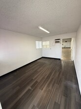 3164 N Marks Ave, Fresno, CA à louer Photo intérieure– Image 1 sur 4