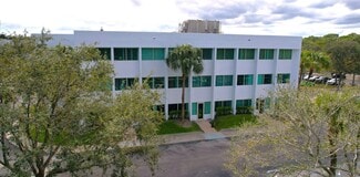 Plus de détails pour 8895 N Military Trl, Palm Beach Gardens, FL - Bureau/Médical à louer