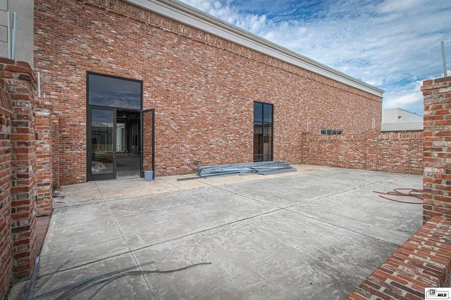 1201 Lamy Ln, Monroe, LA à louer - Photo de l’immeuble – Image 2 sur 5
