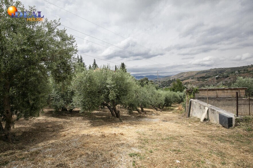 Calle Molino Alto, Huétor de Santillán, Granada à vendre - Photo de l’immeuble – Image 3 sur 20