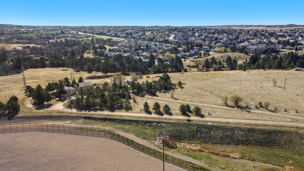 2060 Old Ranch Rd, Colorado Springs, CO à vendre - Photo de l’immeuble – Image 3 sur 11