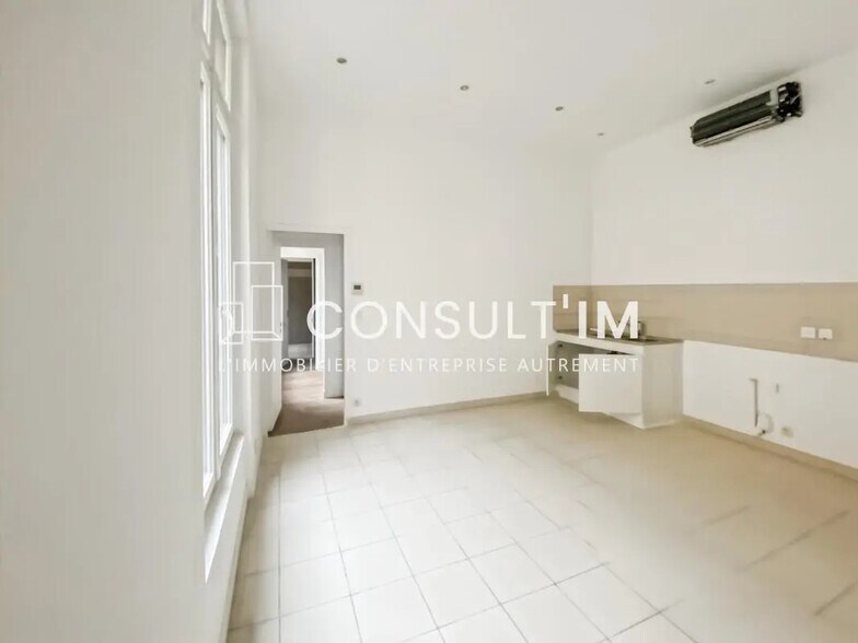 Bureau dans Paris à louer - Photo de l’immeuble – Image 3 sur 6