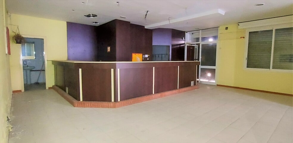 View Photo