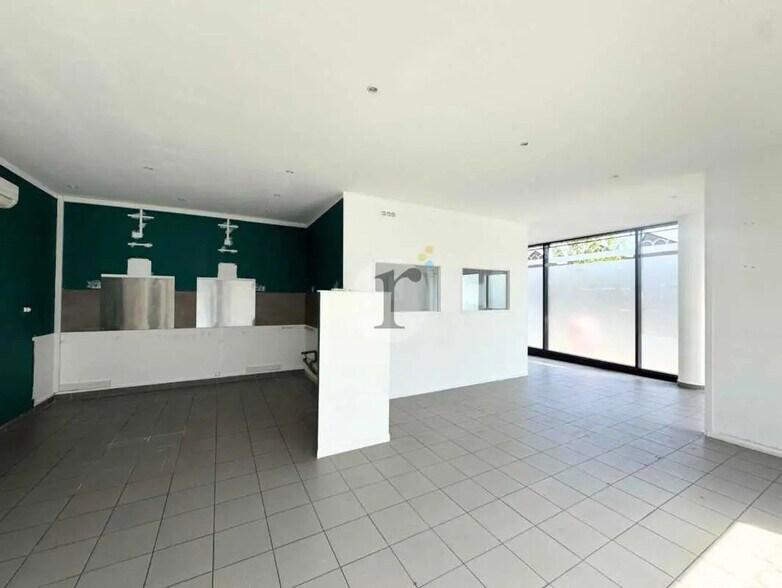 Local commercial dans Lille à louer - Photo de l’immeuble – Image 1 sur 4