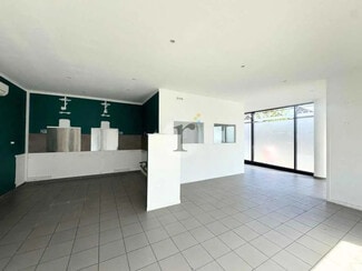 Plus de détails pour Local commercial à louer