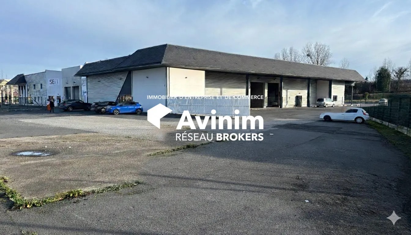 Local d’activités dans Harfleur à louer Photo de l’immeuble– Image 1 sur 7