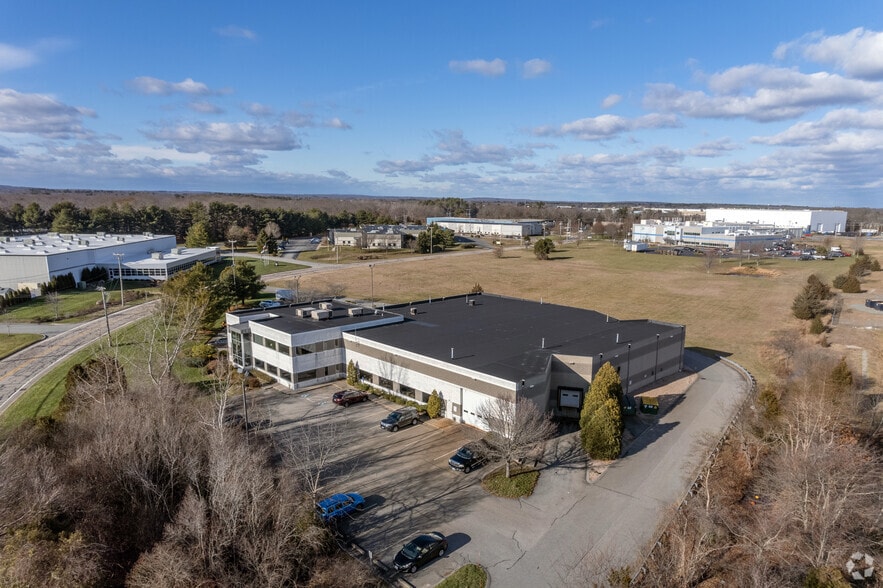 200 Circuit Dr, North Kingstown, RI à vendre - Aérien – Image 2 sur 6