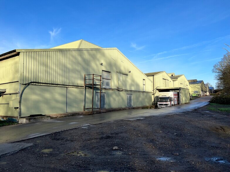 17 Emms Ln, Horsham à louer - Photo de l’immeuble – Image 2 sur 3
