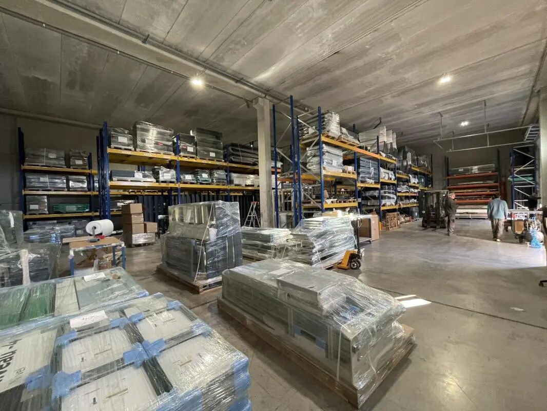 Local d’activités dans Vendargues à louer Photo de l’immeuble– Image 1 sur 6