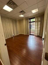 3303 Louisiana St, Houston, TX à louer Photo intérieure– Image 2 sur 7