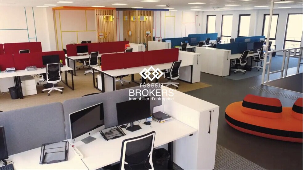 Bureau dans Besançon à vendre - Photo de l’immeuble – Image 1 sur 6