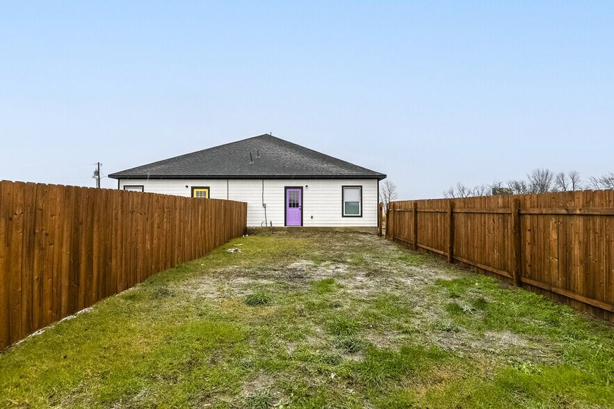 1020 Burnett blvd, Alvarado, TX à vendre - Photo de l’immeuble – Image 2 sur 32
