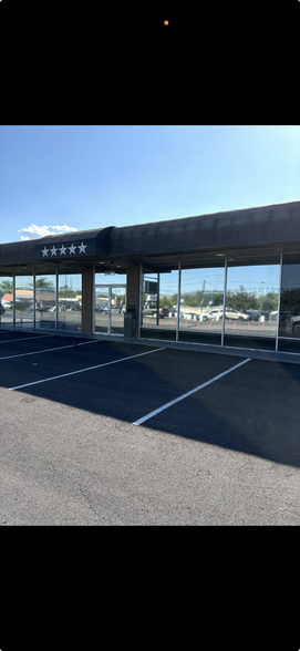 2685 S Kietzke Ln, Reno, NV à louer - Photo de l’immeuble – Image 2 sur 6