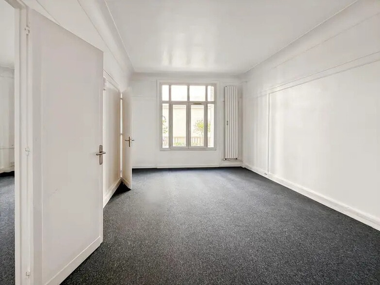 Bureau dans Paris à louer - Photo de l’immeuble – Image 3 sur 6