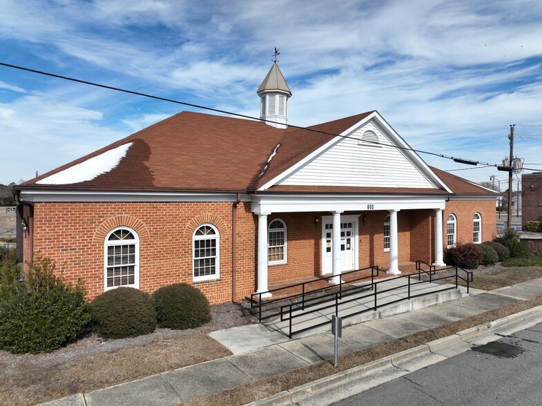104 W Thompson St, Fairmont, NC à louer - Photo de l’immeuble – Image 3 sur 23