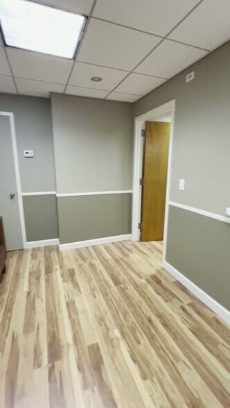 7610 Carroll Ave, Takoma Park, MD à louer - Vidéo sur l’annonce professionnelle – Image 2 sur 11