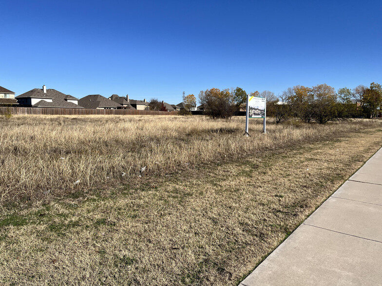 East Bailey Boswell Rd, Saginaw, TX à louer - Photo de la construction – Image 1 sur 6