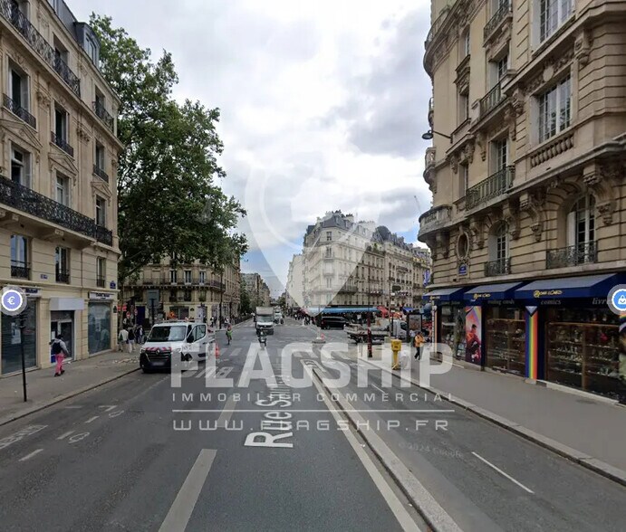 Local commercial dans Paris à louer - Photo de l’immeuble – Image 1 sur 3