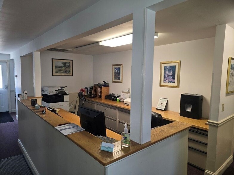 8 Luxury Dr, Newport, NH à louer - Photo intérieure – Image 3 sur 12