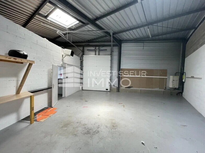 Bureau dans Samoreau à louer - Photo de l’immeuble – Image 1 sur 5