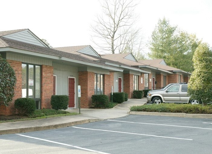 12097-12099 Gayton Rd, Henrico, VA à louer Photo principale– Image 1 sur 4