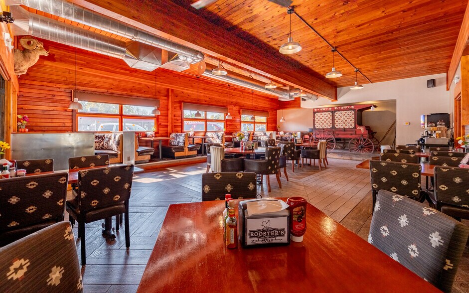 1651 8th St, Cody, WY à vendre - Photo de l’immeuble – Image 3 sur 37