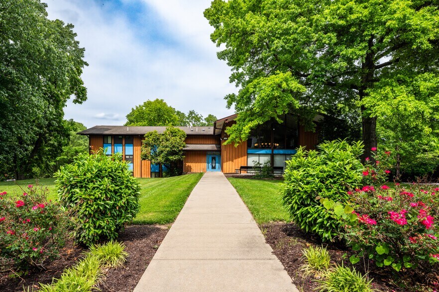 3322 Jefferson Ave, Cincinnati, OH à vendre - Photo de l’immeuble – Image 2 sur 11