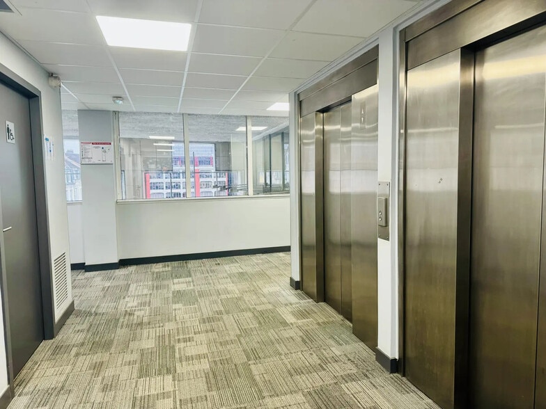 24 Boulevard Carnot, Lille à vendre - Photo de l’immeuble – Image 3 sur 9