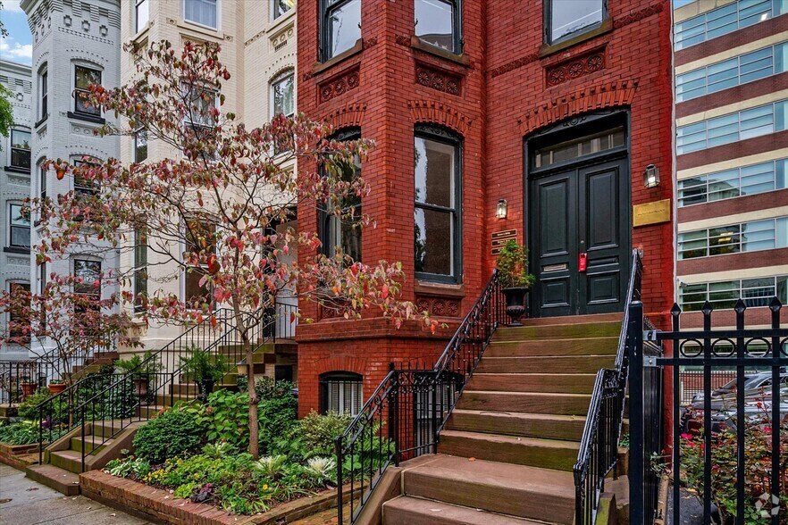 1914 Sunderland Pl NW, Washington, DC à vendre - Photo de l’immeuble – Image 3 sur 4
