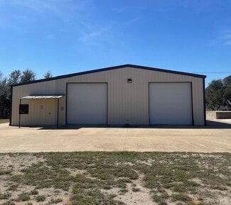 Plus de détails pour 1451 US-290, Dripping Springs, TX - Local d'activités à louer
