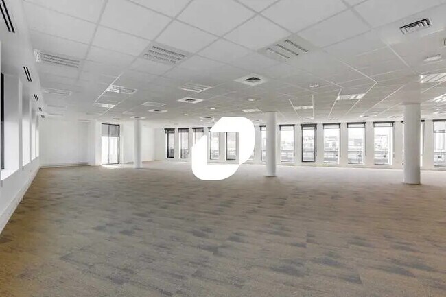 Plus de détails pour 63 Avenue Du Général Leclerc, Bourg-la-Reine - Bureau, Local d'activités à louer