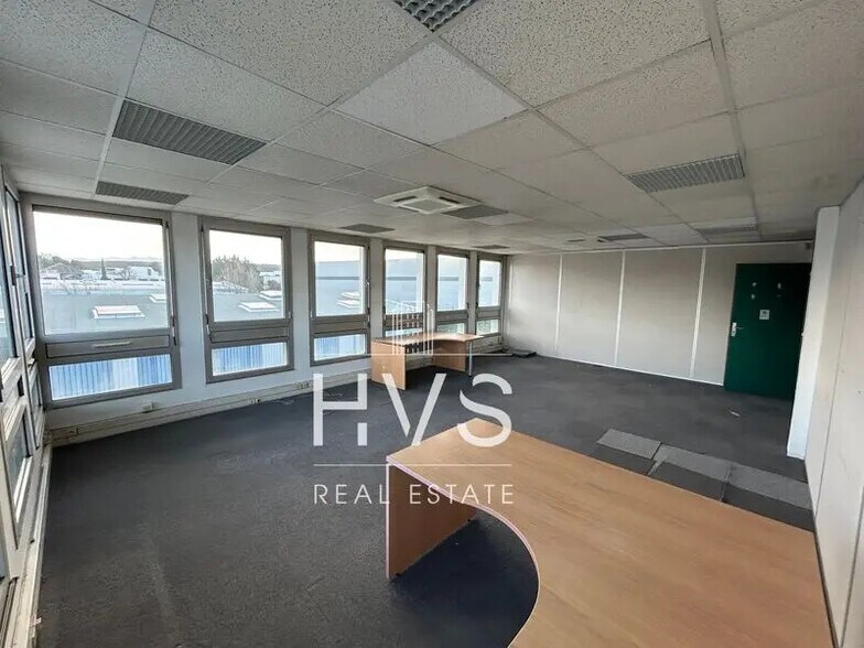 Bureau dans Aix-en-Provence à louer - Photo intérieure – Image 2 sur 2