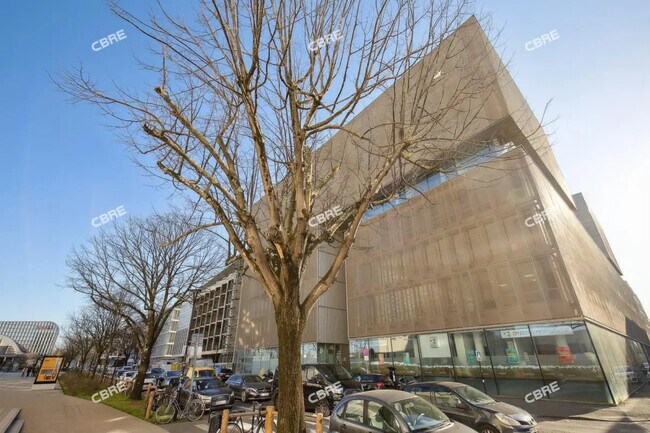 Plus de détails pour Bureau à louer