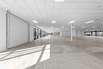 4790 Eastgate Mall, San Diego, CA à louer Photo intérieure– Image 2 sur 6