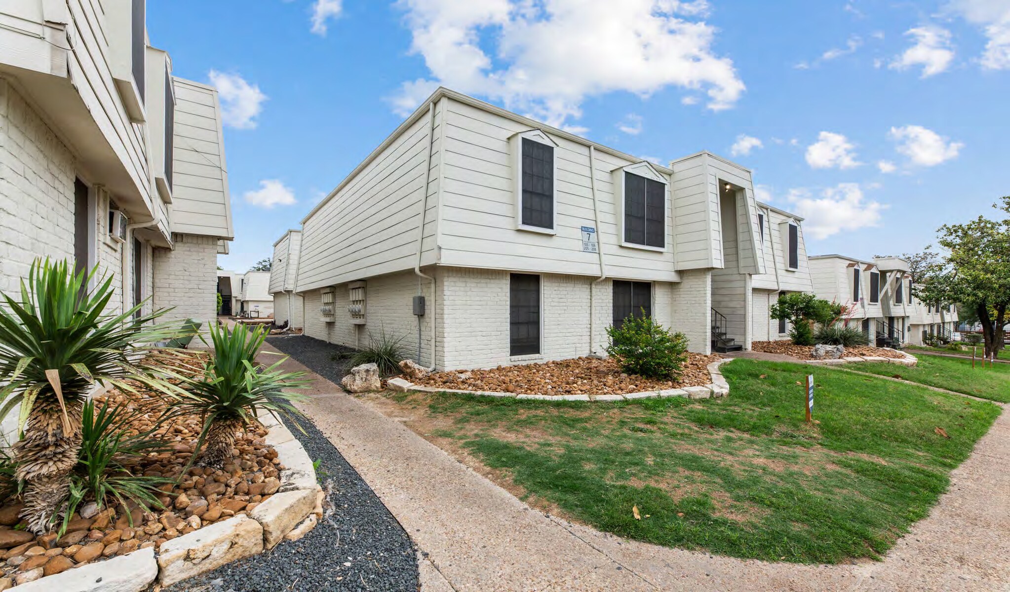 1830 W Rundberg Ln, Austin, TX à vendre Photo de l’immeuble– Image 1 sur 22