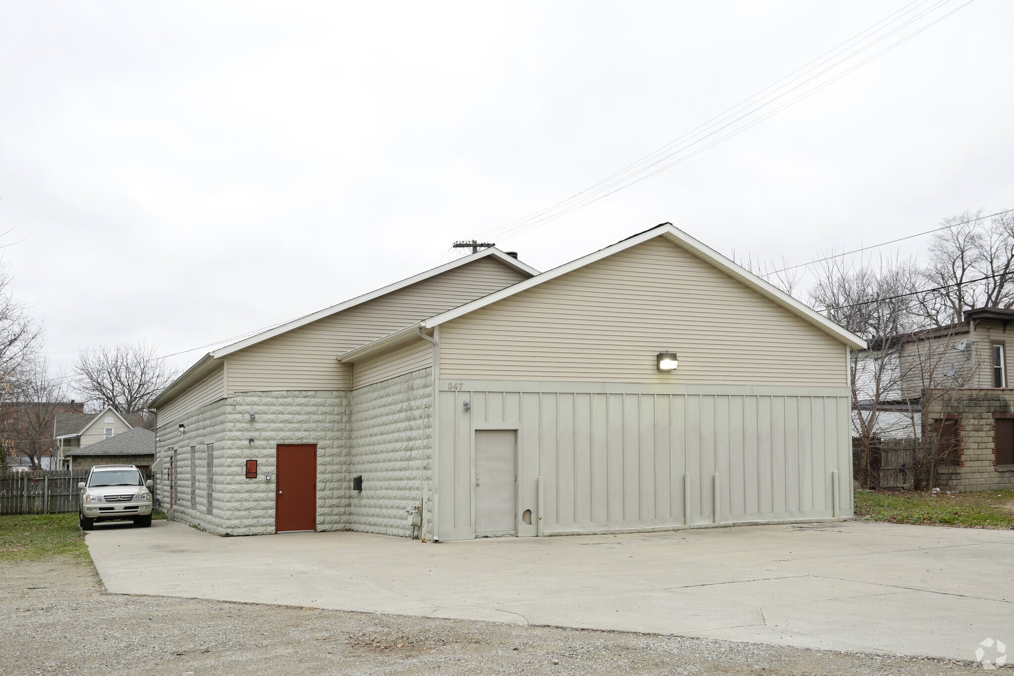347 National Ave NW, Grand Rapids, MI à vendre Photo principale– Image 1 sur 34