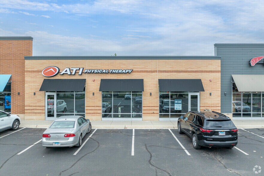 2518 Harlem Ave, North Riverside, IL à louer - Photo de l’immeuble – Image 3 sur 5