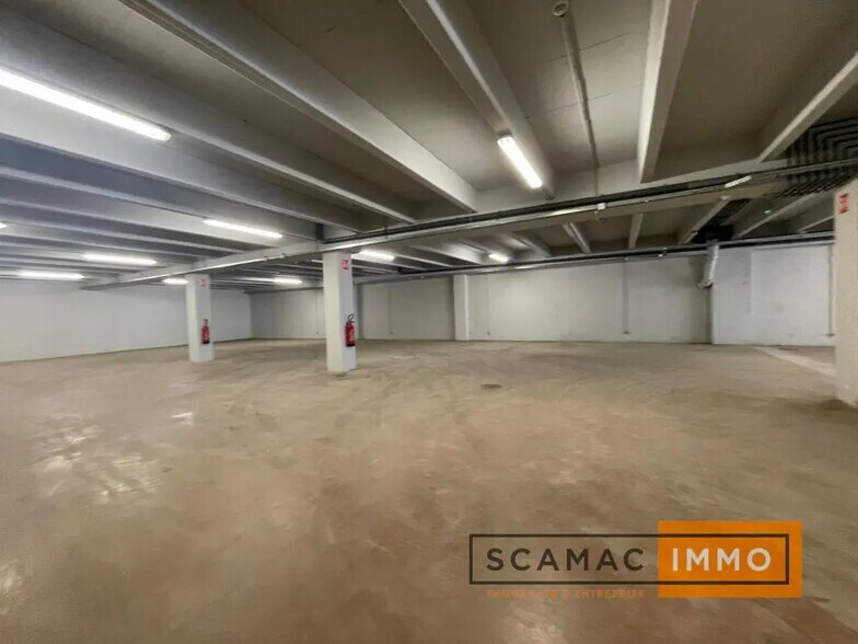 Industriel/Logistique dans Palaiseau à louer - Photo de l’immeuble – Image 3 sur 10