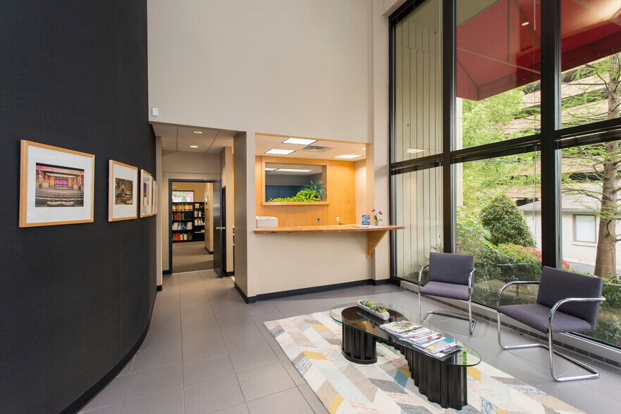 107 Kenner Ave, Nashville, TN à louer - Photo de l’immeuble – Image 3 sur 21