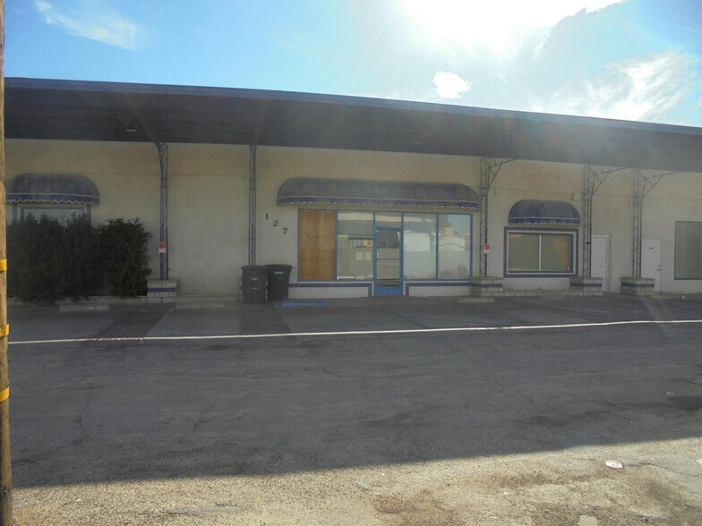 127 S 1st St, Blythe, CA à vendre - Photo de l’immeuble – Image 3 sur 39