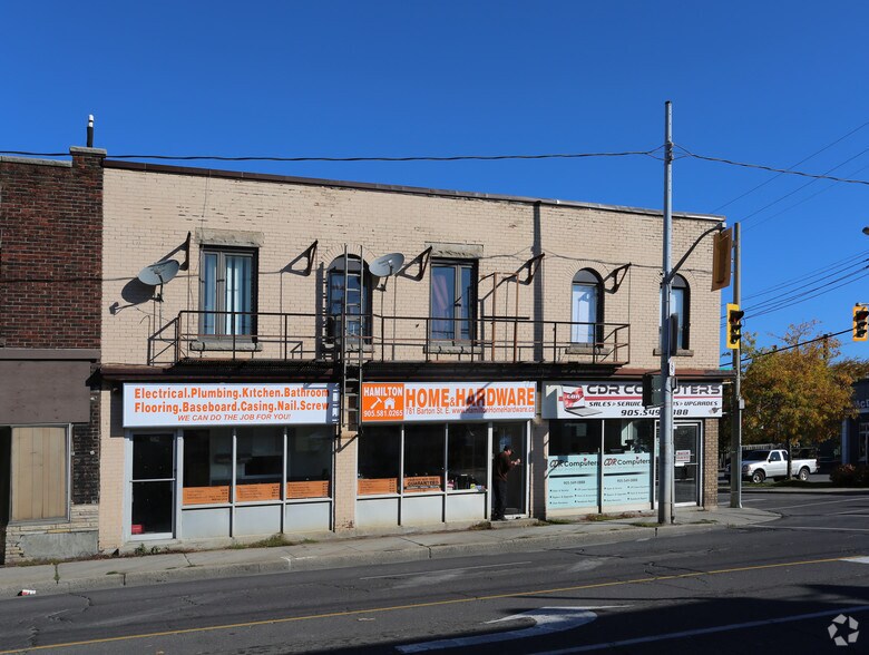 779-783 Barton St E, Hamilton, ON à louer - Photo de l’immeuble – Image 3 sur 4