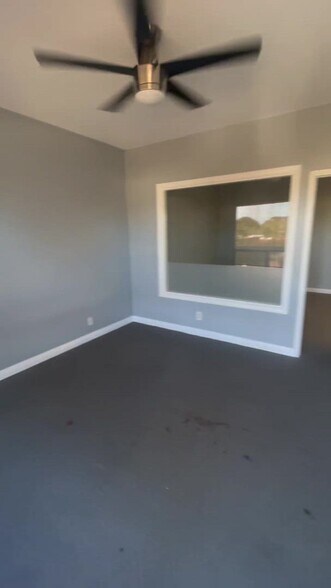 3138 Roosevelt St, Carlsbad, CA à louer - Vidéo sur l’annonce professionnelle – Image 2 sur 2