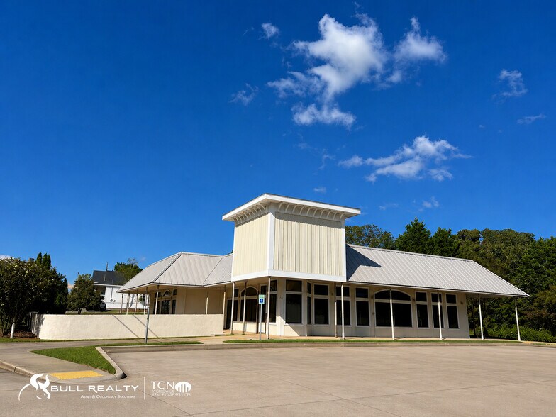 1001 Maple St, Carrollton, GA à louer - Photo de l’immeuble – Image 2 sur 7
