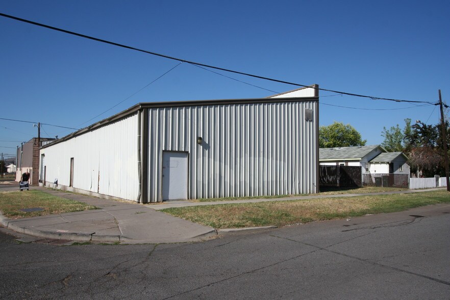 140 Martin St, Klamath Falls, OR à louer - Photo de l’immeuble – Image 2 sur 6