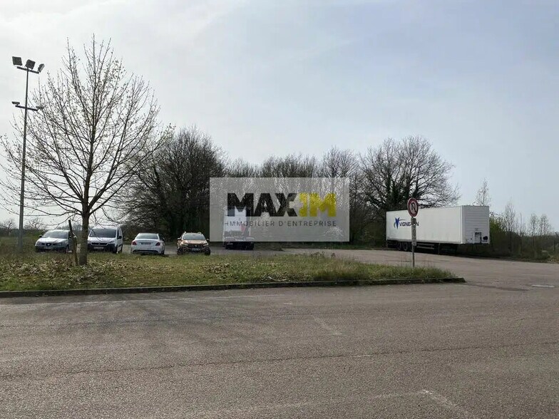 Local d'activités dans Domats à vendre - Photo de l’immeuble – Image 3 sur 11