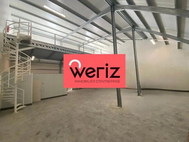 Plus de détails pour Industriel/Logistique à louer